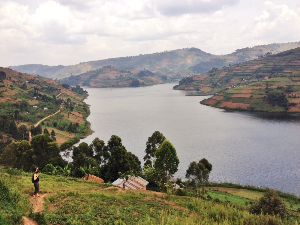 lake bunyoni uganda twins on tour kasia kowalczyk