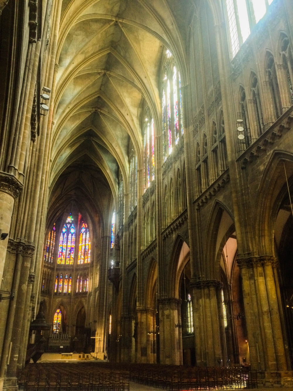 Eglise orthodoxe à Metz lorraine france twins on tour