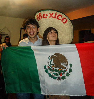 twins on tour mexico karolina kowalczyk