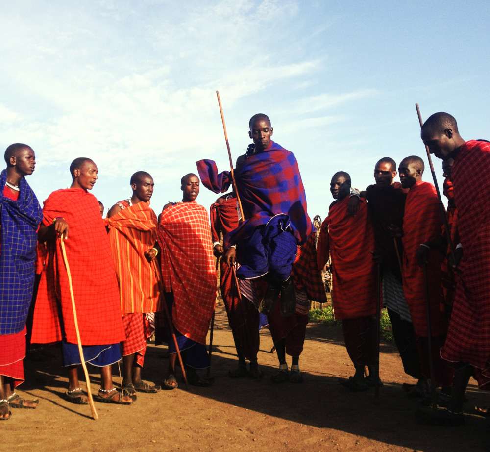 twins on tour masai dance